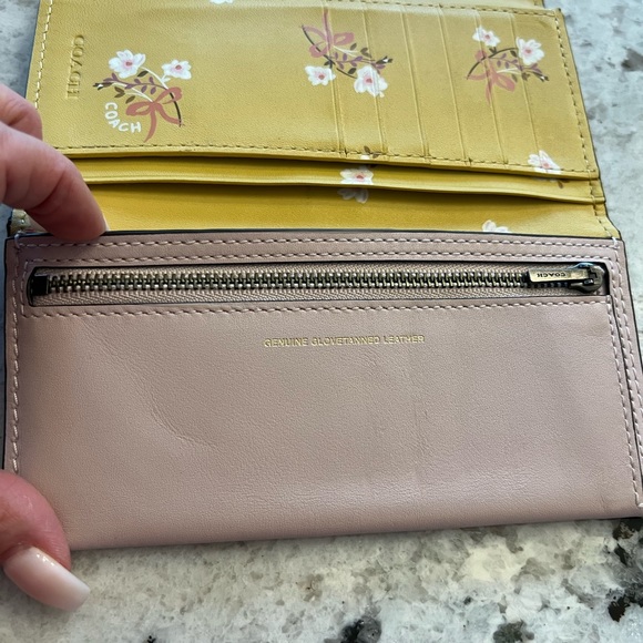 Coach 1941 Glovetanned Leather Slim Trifold Wallet Ice Pink/Multi F29978 - Picture 6 of 9